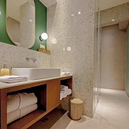 Crystalsea 1 & 2 Infinity Heatedpool Seaview Villa *