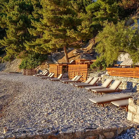 Villa Crystalsea 1 & 2 Infinity Heatedpool Seaview