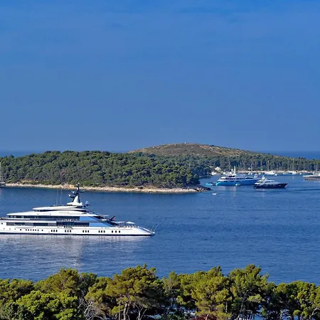 Crystalsea 1 & 2 Infinity Heatedpool Seaview Villa