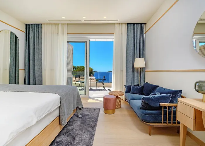 Βίλα Crystalsea 1 & 2 Infinity Heatedpool Seaview *