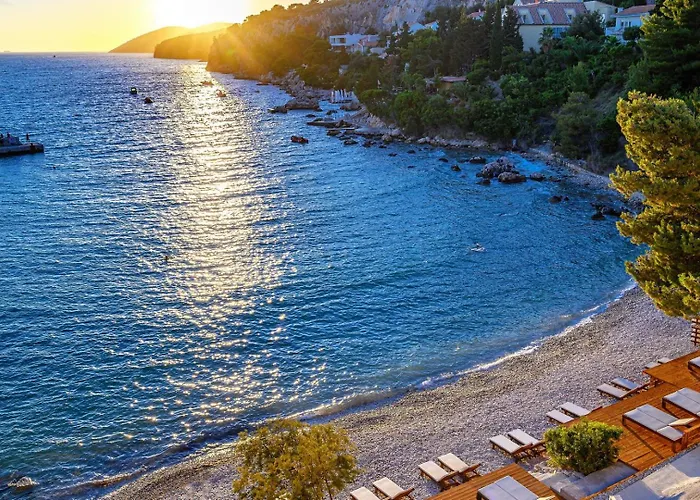 Crystalsea 1 & 2 Infinity Heatedpool Seaview Villa